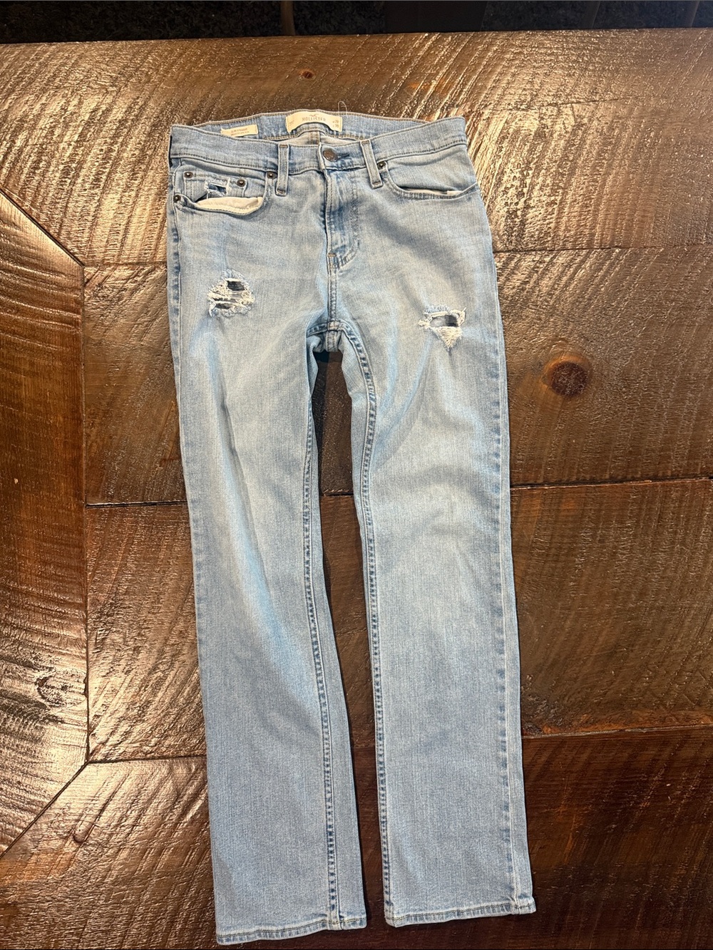 Hollister Light Blue Straight-Leg Distressed Jeans 28x30